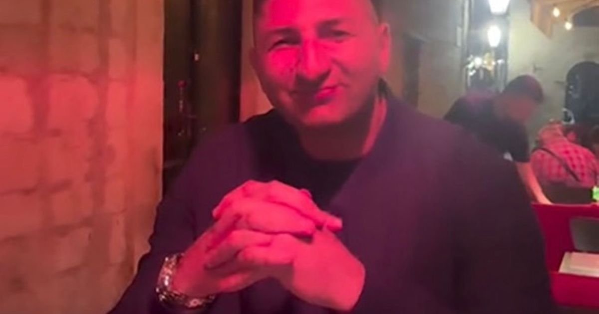 Pevačica se pomirila sa bratom Aneli Ahmić, on je oddveo iz zemlje: Sad se oglasila i pokazala kako uživaju