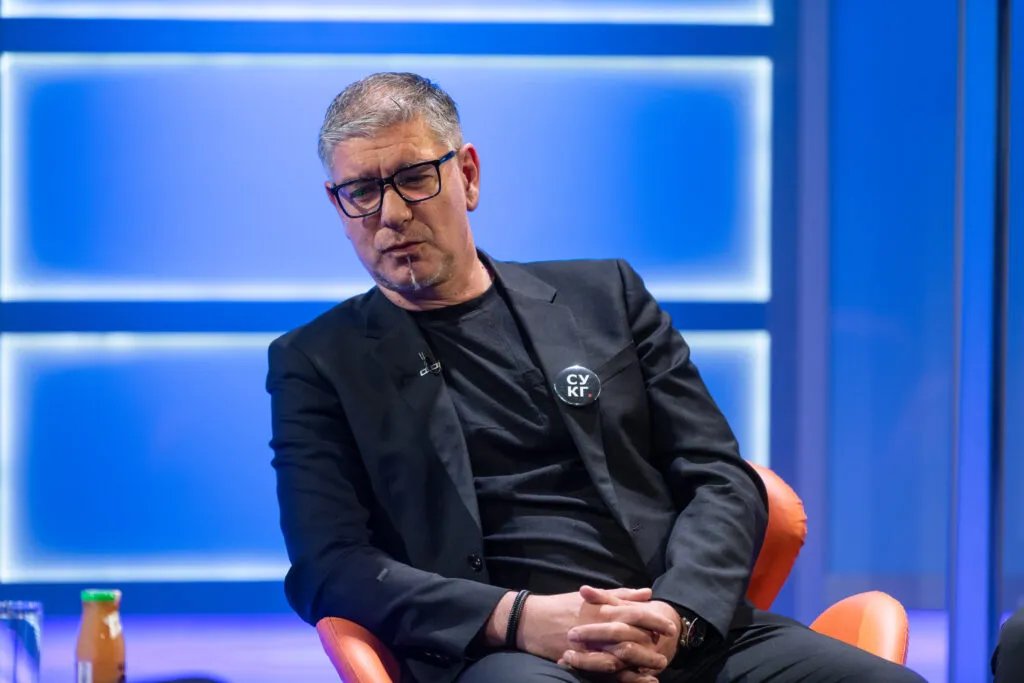 "Više bih voleo da me leči studentkinja koja je u noći izbora za Studentski parlament pokazala svoj stav, nego poslušnik koji bi nekoga morao da pita - a do tada već može da bude kasno"