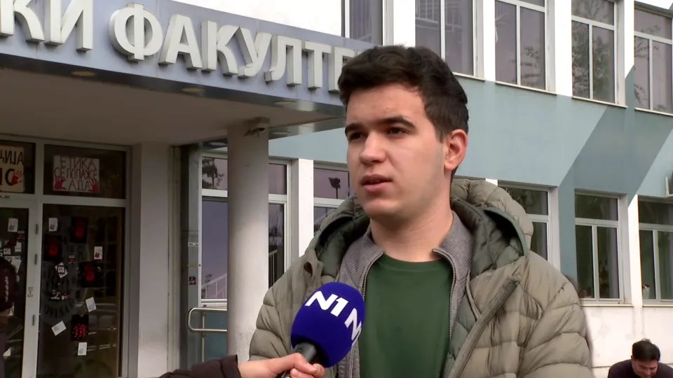 Sastanak studenata i dekana Medicinskog fakulteta zbog odbijene kandidature: "Mi želimo da se poštuje zakon"