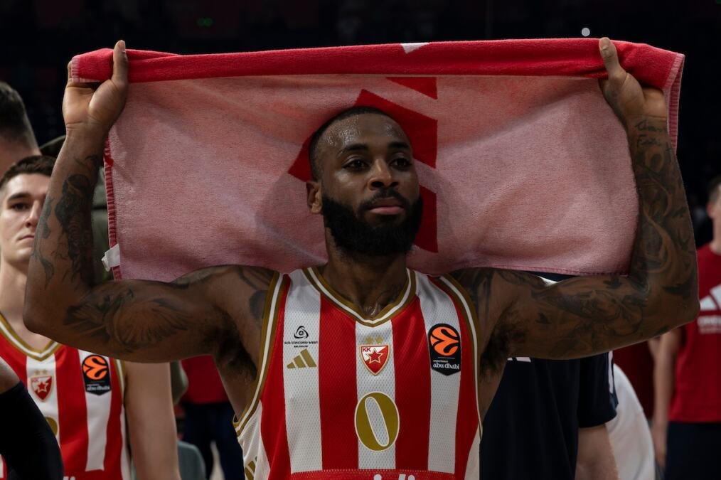 SAZNAJEMO! Kodi Miler-Mekintajer u novom klubu - odlazi iz Crvene zvezde!