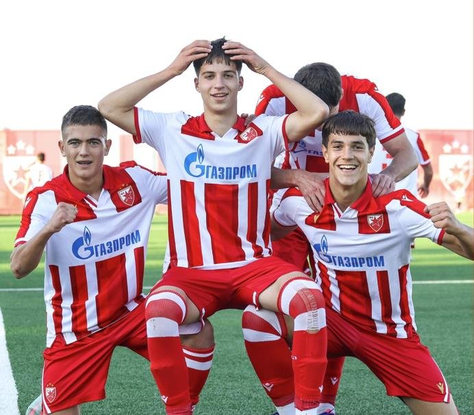 VELIKI ZVEZDIN TALENAT MEĐU ODABRANIMA ZA MEČ U PANČEVU: Dejan Stanković računa na crveno-belu decu