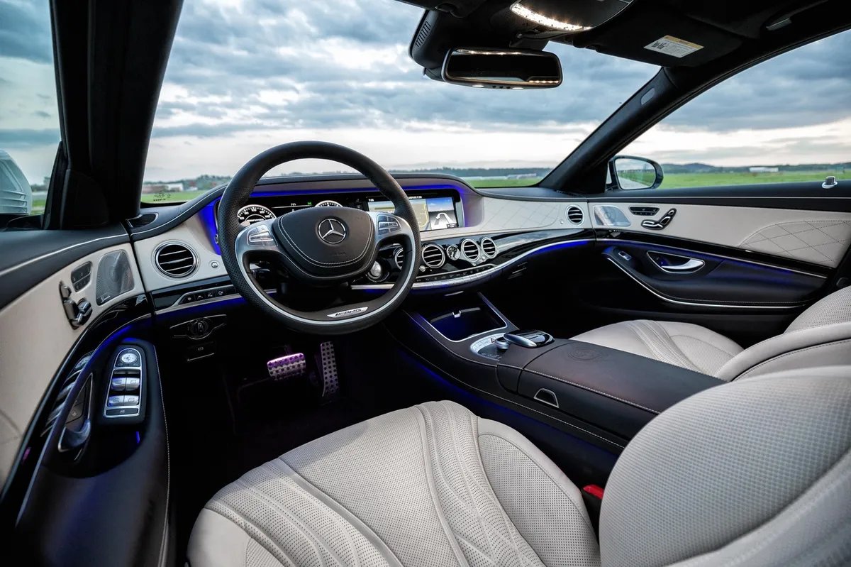 Krećete kolima na more? Ovo su najbolji automobili za duga putovanja iz Srbije