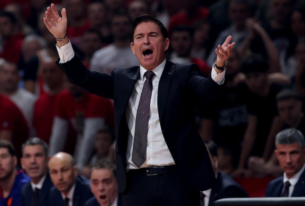 "BEZ NJEGA SMO PATILI" Ćavi Paskval posebno pohvalio jednog igrača posle meča sa Zvezdom: Ipak - trener Barse ima jedan veliki problem!