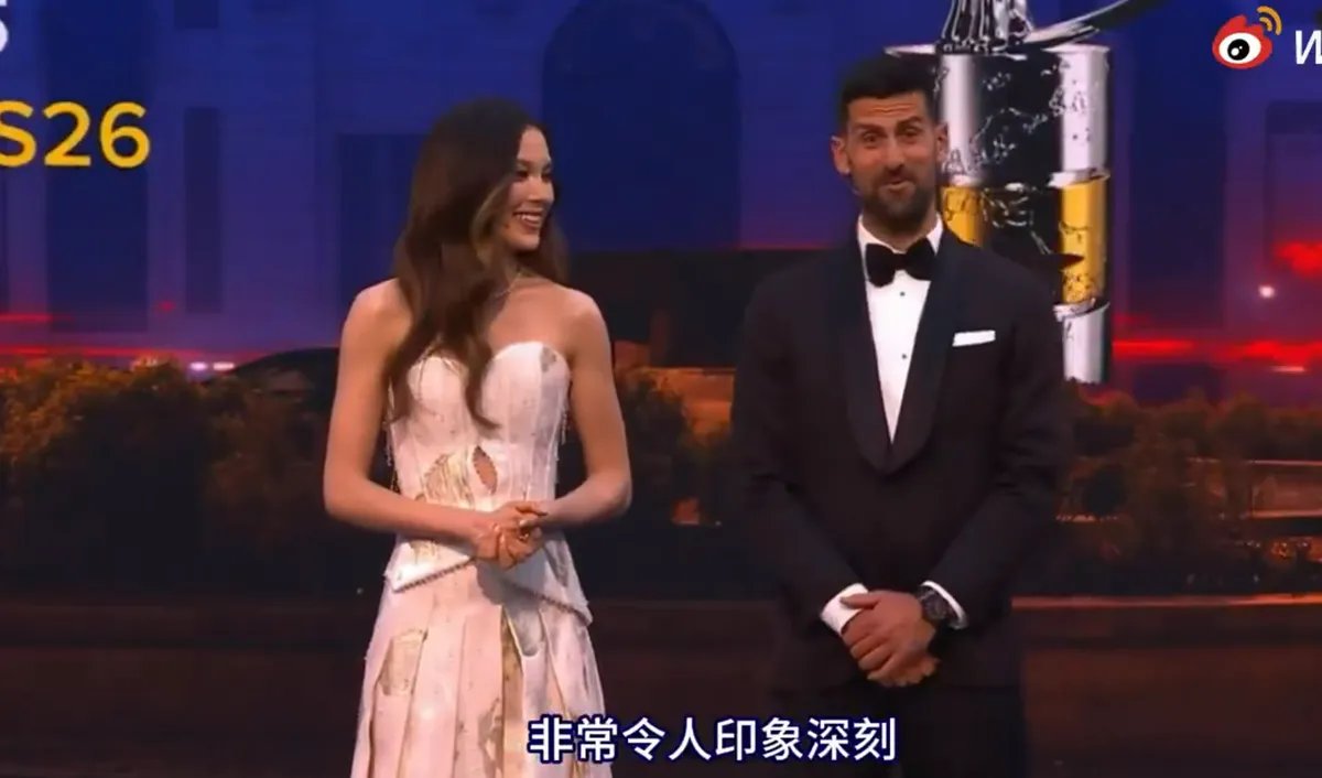 VIDEO Ovo je svima promaklo: Smejala se Novaku u lice, evo šta je uradio što je zabavilo Kineskinju koju prozivaju Amerikanci