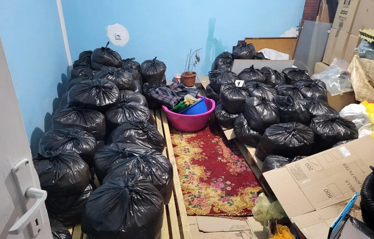 Policija pronašla skoro 440 kilograma rezanog duvana u Pirotu: Krivična prijava protiv muškarca zbog milionske štete budžetu FOTO