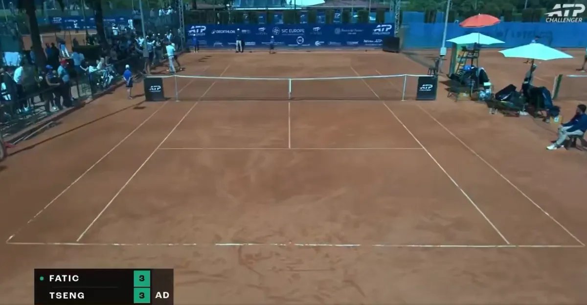 Teniser iz Bosne i Hercegovine napravio veliki skandal, zamalo se potukao sa navijačem VIDEO