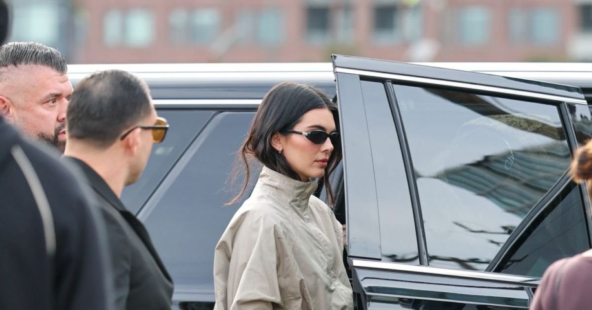 Sestra joj je sredila da zavede trenutno NAJVEĆEG FRAJERA među glumcima: "Ni dečka ne može sama da izabere"