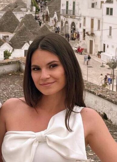 UČITELJICA (30) PREMINULA NEKOLIKO DANA NAKON POROĐAJA! Tragedija u Skadru: Rodila bliznakinje, građani podelili apel, ali nije izdržala! (FOTO)