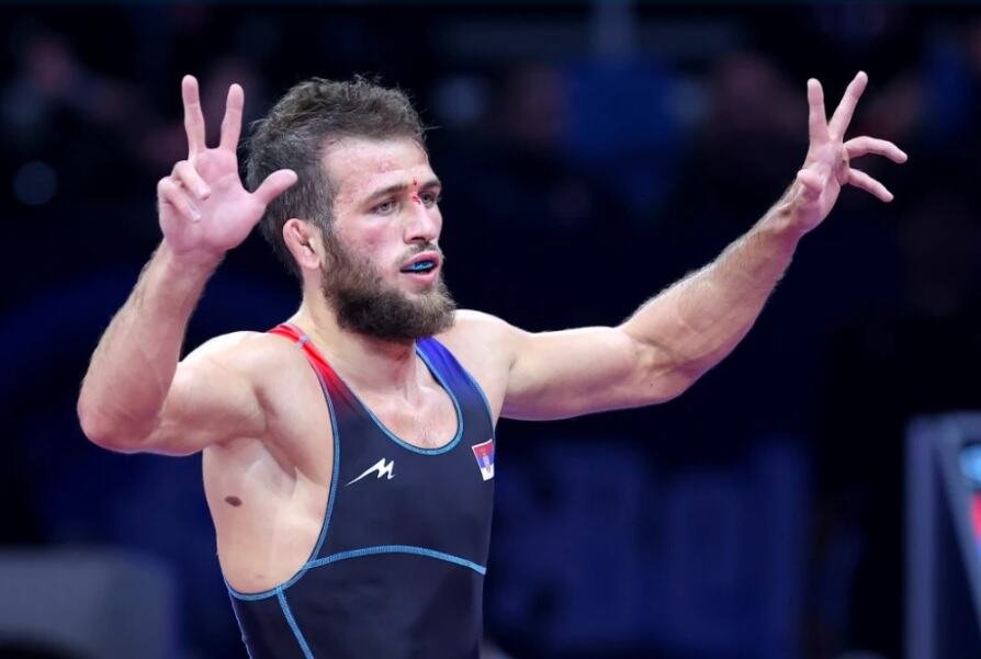 "BOŽE PRAVDE" SE ORI TIRANOM: Reprentativac Srbije osvojio zlatnu medalju na Evropskom prvenstvu