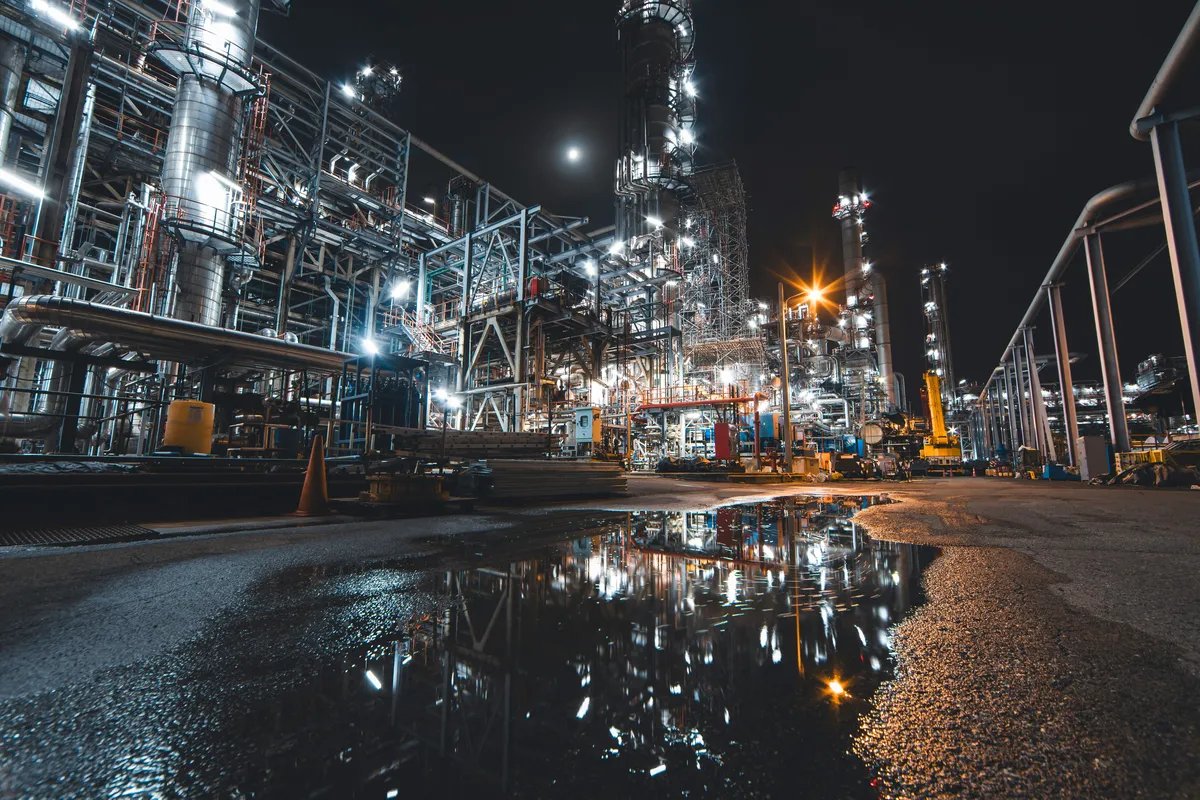 Američki ministar: Izuzeća od sankcija za naftu za Iran i Rusiju produžena na zahtev nekih zemalja