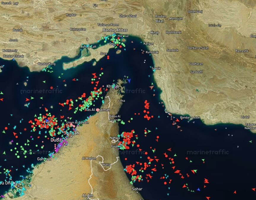 IRAN POSTAVIO USLOVE: Bez ukidanja američke blokade, nemoguće je otvoriti Ormuski moreuz i postići potpuno primirje