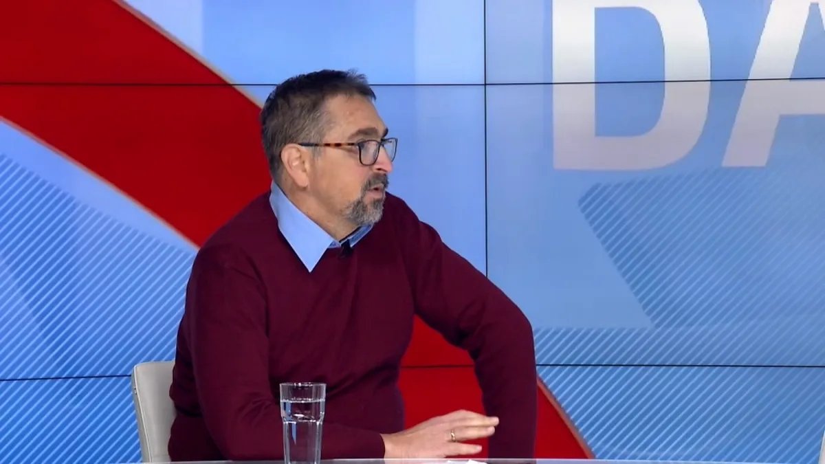 Minić: Rupa u zakonu koliko hoćete, a onaj ko bi trebalo da brine o njima je srećan kad može da ne radi ništa