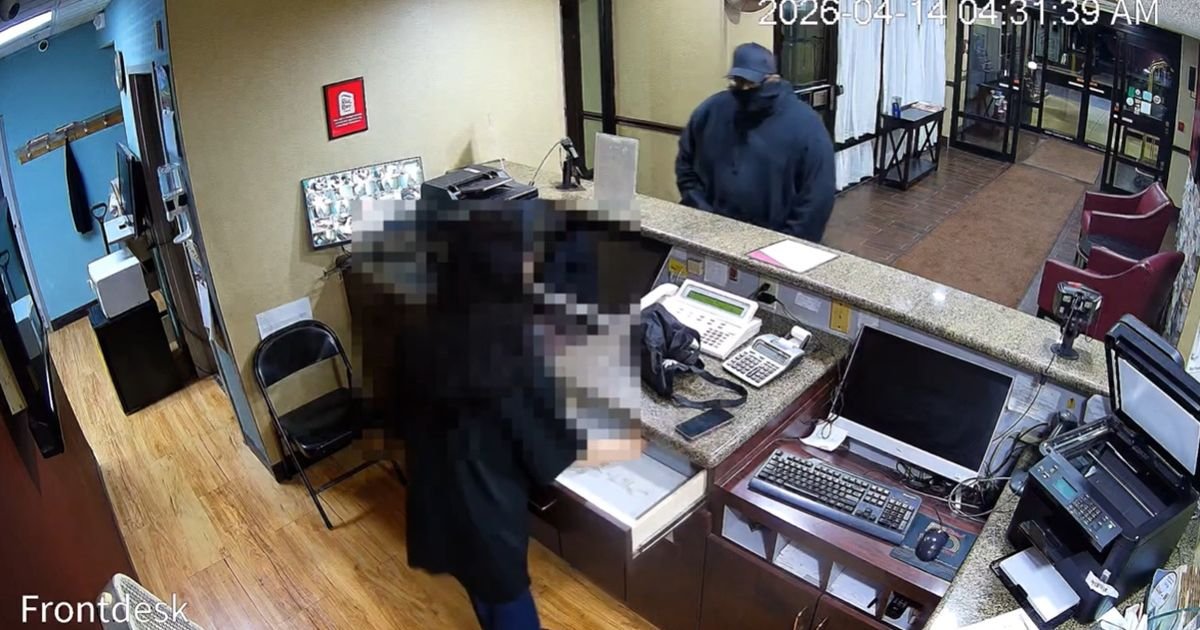 Najljubazniji razbojnik IKAD snimljen nadzornom kamerom: Policija objavila snimak, nestao u terenskom vozilu