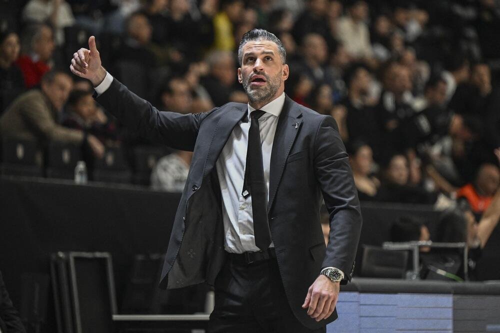 Alimpijević psovao na dva jezika nakon poraza u prvom meču finala!