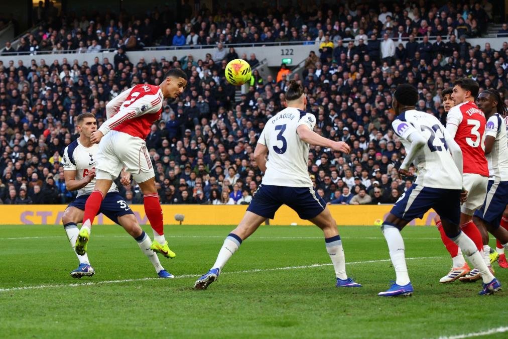 OČAJNIČKI POTEZ TOTENHEMA: U Londonu dali oglas - traže psihologa!