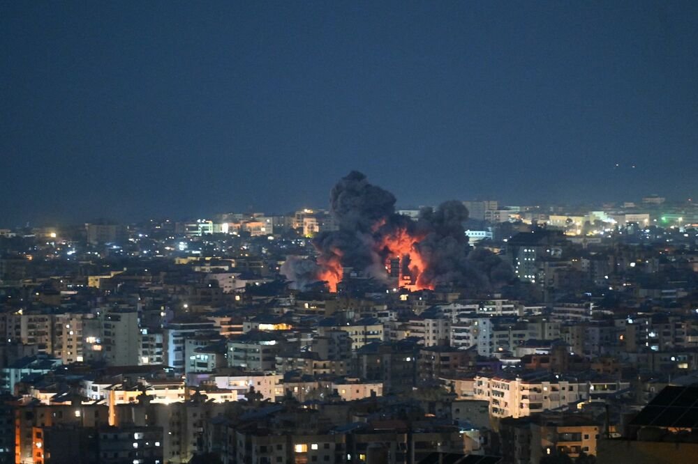 "NAPUSTITE LIBAN DOK SU LETOVI JOŠ DOSTUPNI"! Ambasada SAD u Bejrutu pozvala svoje građane da što pre odu!