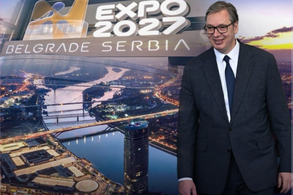 "BEZ VELIKIH SNOVA NEMA VELIKIH DELA": Vučić objavio logo Ekspa i fotografiju Beograda na vodi, pa poslao moćnu poruku