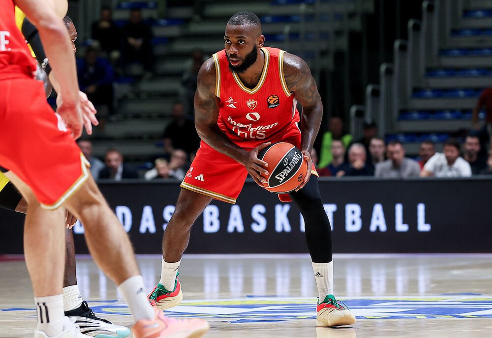 Olimpijakos astronomskom ponudom odvodi Kodija iz Crvene zvezde!