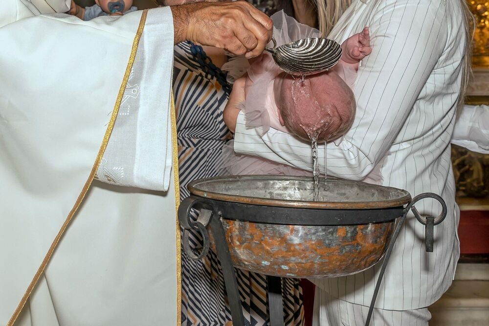 Da li je u pravoslavlju dozvoljeno prekinuti staro kumstvo? Otac Dušan razrešio dilemu koju imaju mnogi vernici