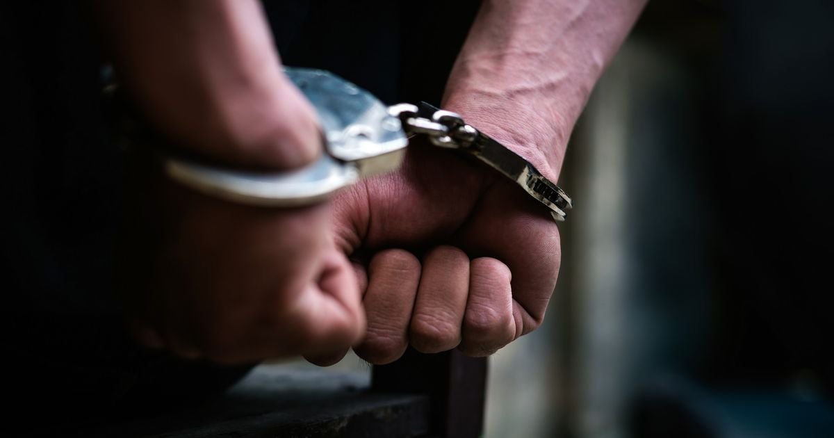 Produžen pritvor za Novosađanina zbog pokušaja ubistva: Osumnjičen da je napao nožem tinejdžera