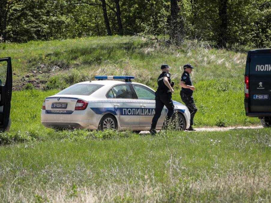 KOMŠIJE U ŠOKU PROGOVORILE O UBISTVU ŽENE KOD LEBANA: On je bio stolar, čuli smo da je udarao Javorku motkom i preminula je!