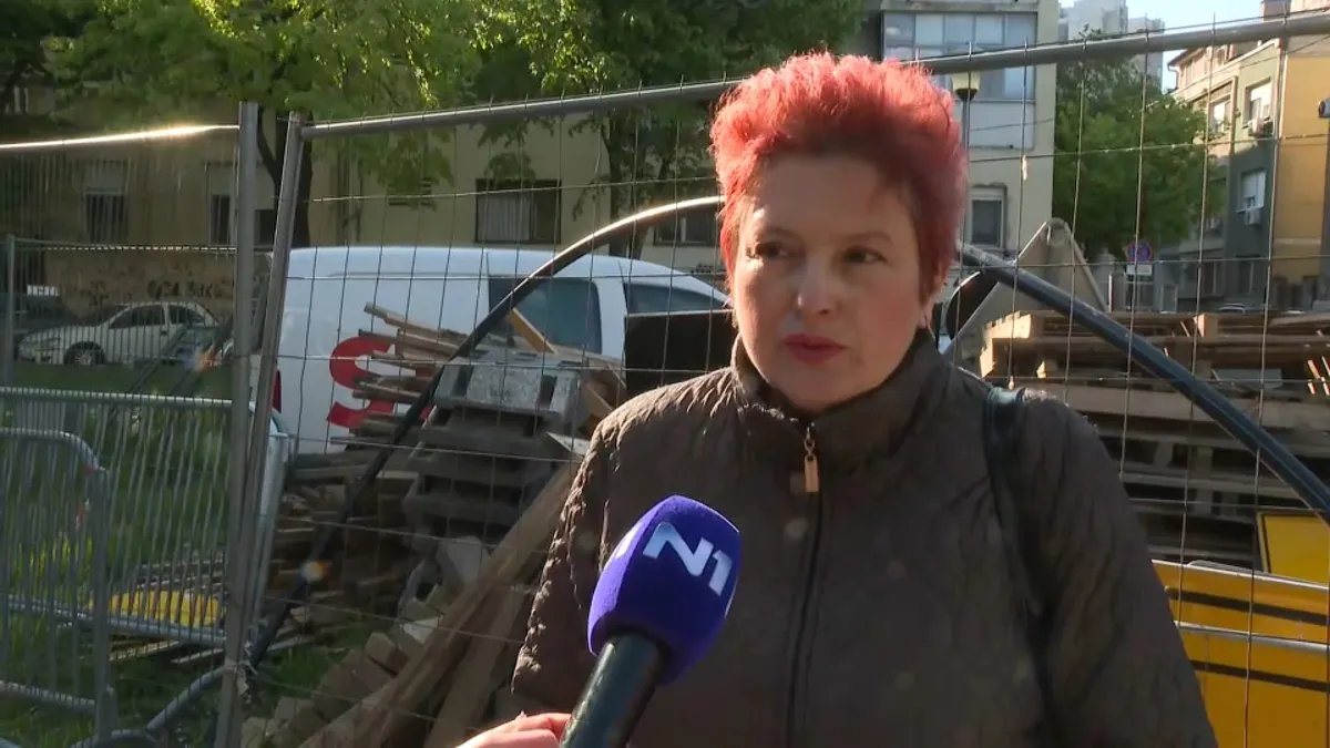 Umesto parka, "magacin" za radnike: Primer kako se ni zakoni, ali ni građani ne poštuju