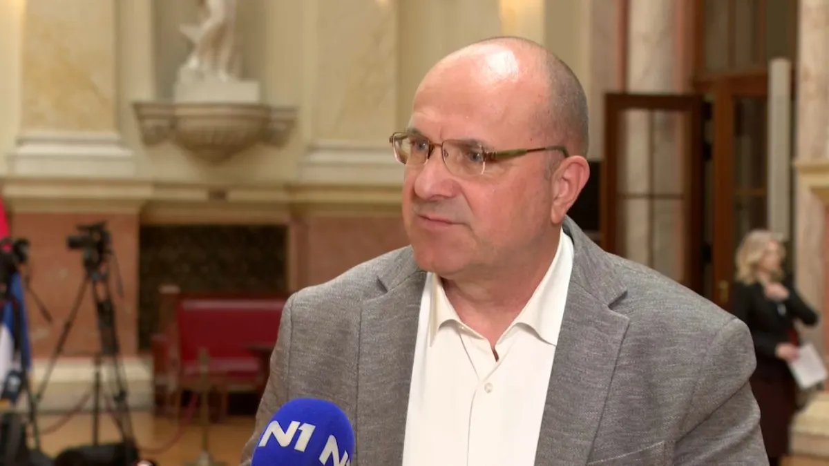 Novaković: U interesu SNS-a da izbori budu što pre, ubrzano gube podršku