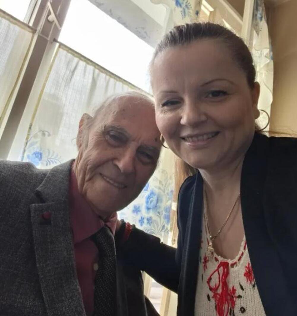 NJEGOVA DECA STARIJA SU OD NJE: Godinama sticao pa našao mlađu ženu, ona odmah rekla šta želi da uradi sa imovinom