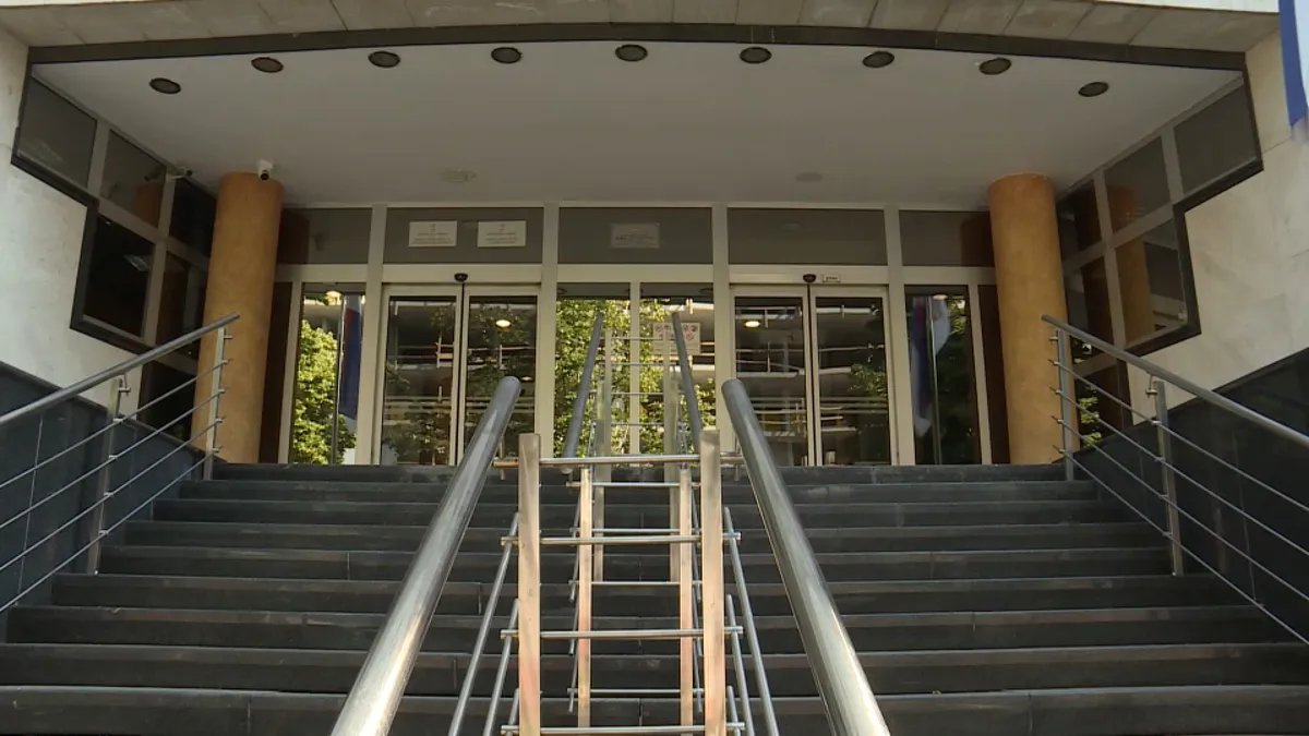 Suđenje "vračarcima": Optuženi Petar Jeftić izručen Srbiji, danas prvi put u sudnici