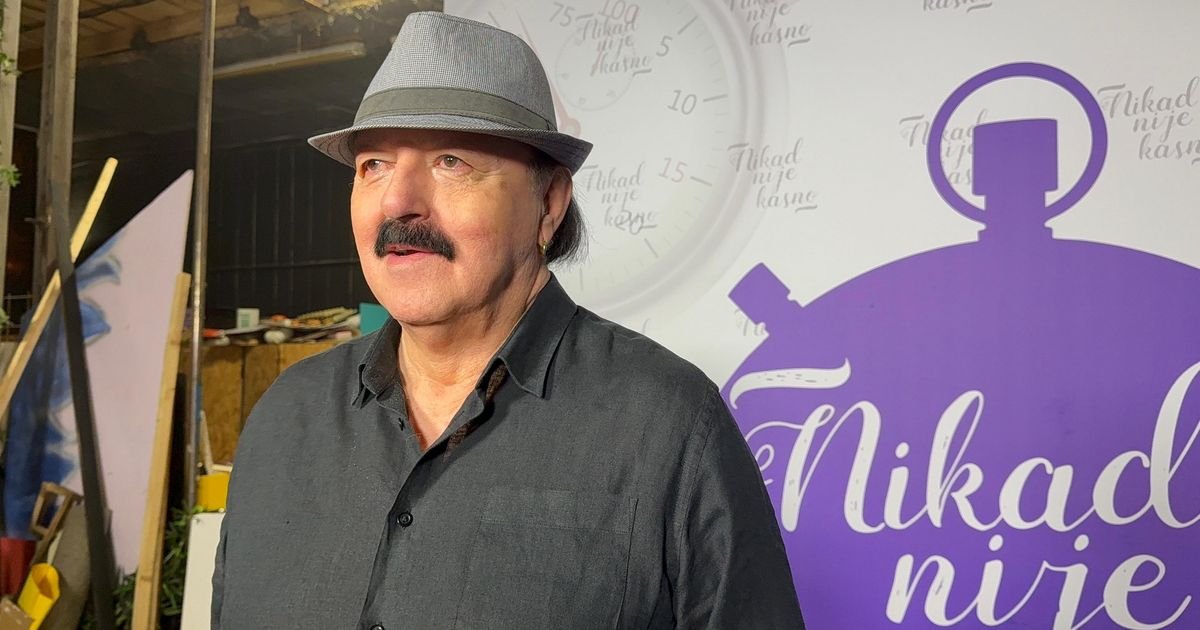 Haris Džinović progovorio o vođenju ljubavi, izjava iznenadila sve: "Kad mi žena kaže da joj je prvi put..."