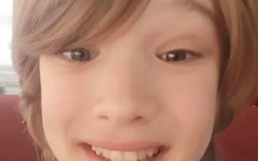 "KAD NEKO KRENE DA ME VREĐA, DOĐE DO TOGA DA PLAČEM!" Mali Viktor se oglasio o napadu sveštenika Stefana