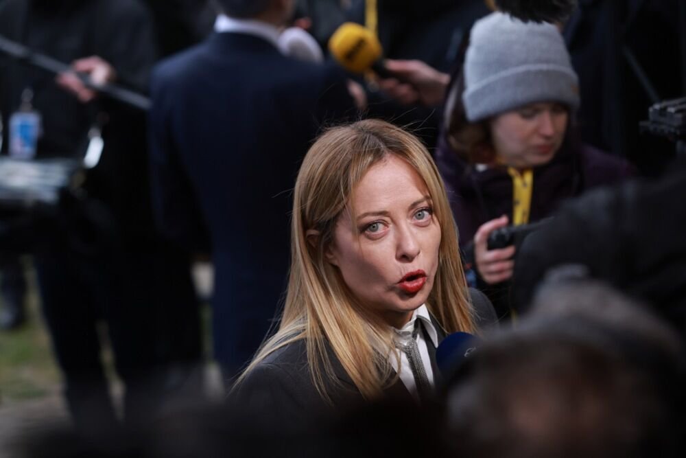 "Fašistički ološ , kur*a, sramota za ljudski rod,loša žena“: Ruski voditelj napao Meloni, ona mu žestoko odbrusila