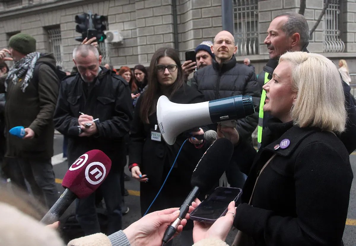 MUP Srbije: Prošle godine zabeleženo 63 napada na novinare i medijske radnike