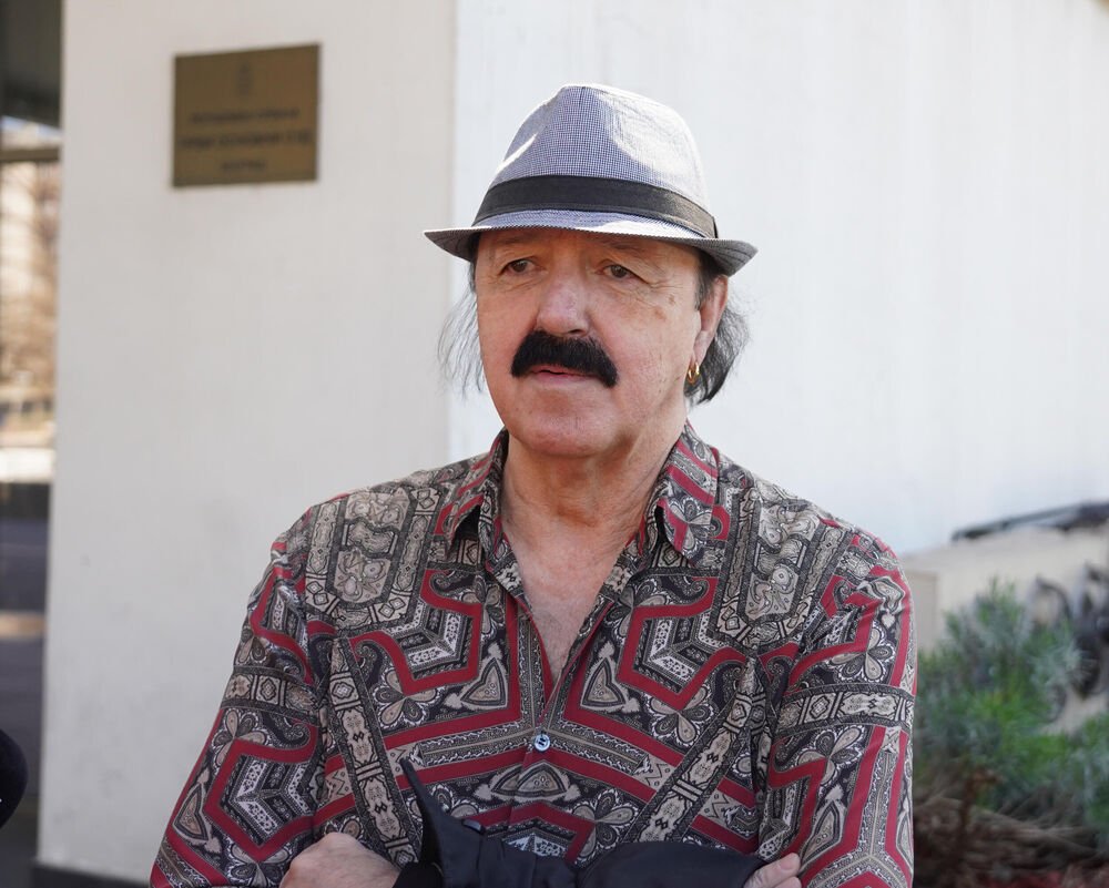 "KAD MI KAŽE NEMOJ VEČERAS, PRVI PUT MI JE, POLAKO, JA...": Poznati brka otkrio sve o svojim SE*SUALNIM ODNOSIMA!