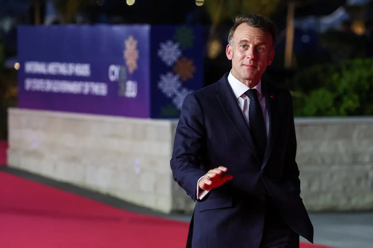 Makron: SAD više neće štititi Evropu na dugi rok