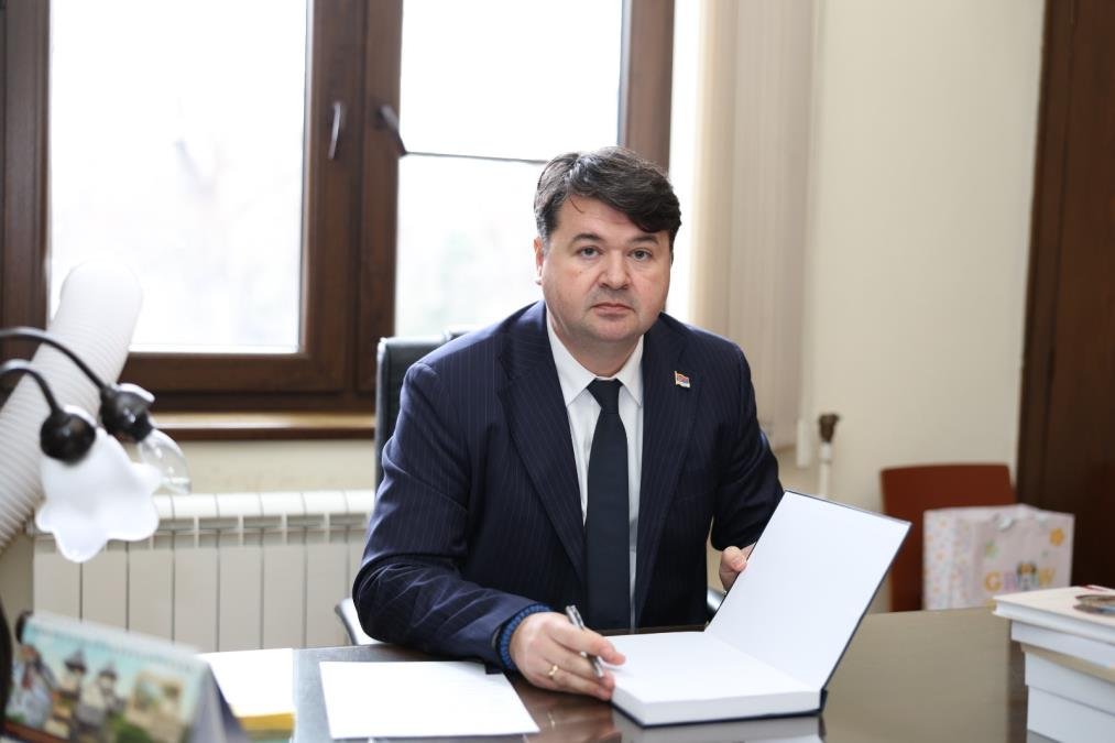 VLADAN PETROV: Ustavni sud postaje stub institucionalnog dijaloga u Srbiji