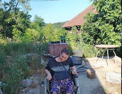 Težak život u Šljivovu: Borba porodice Radosavljević sa bolešću i posledicama požara