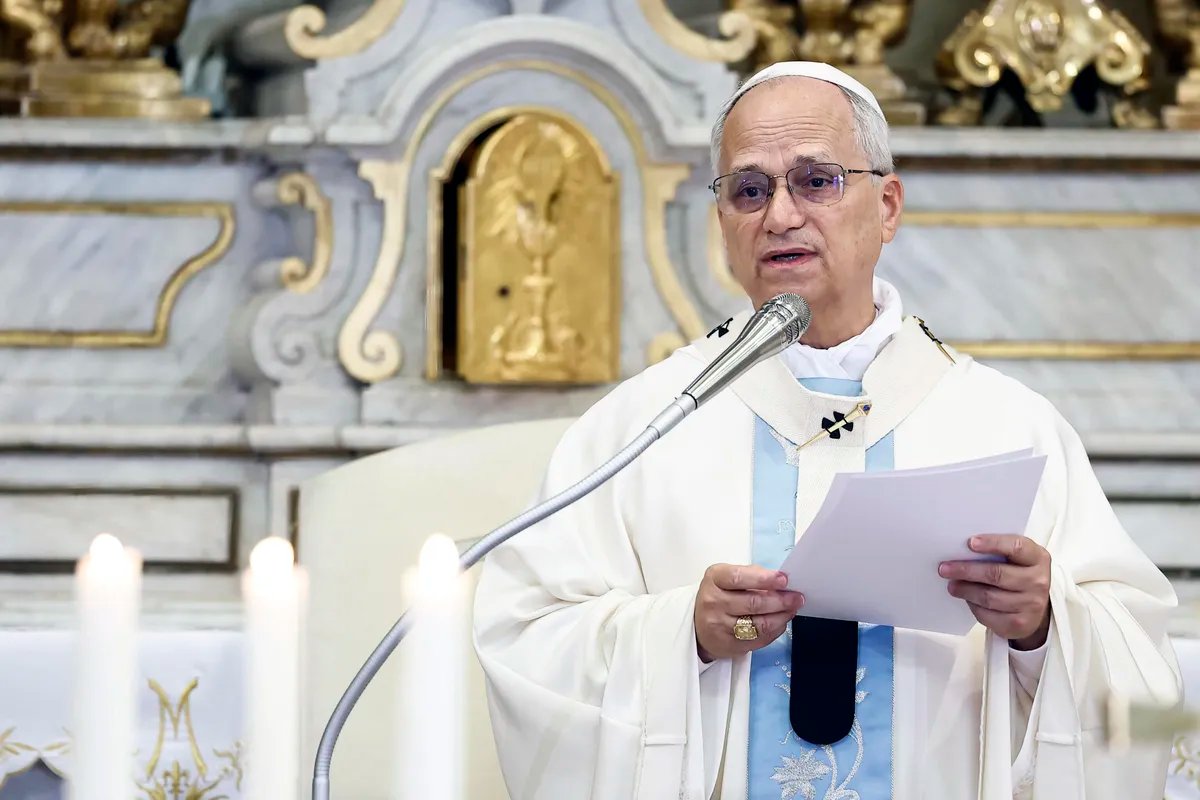 Papa Lav XIV osudio ubistva demonstranata u Iranu i ponovio protivljenje ratu