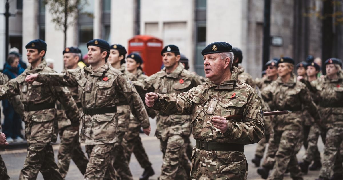 POZIV NA ORUŽJE! Dramatična situacija u Velikoj Britaniji, najavljene pripreme za masovnu mobilizaciju!