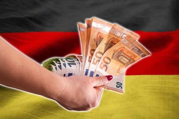 Bosanka u Nemačkoj našla 4.000€ kod šefa u kancelariji: Ono što je uradila ostavilo je sve bez teksta: "Noge su mi se odsekle"