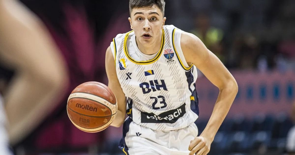 Miško Ražnatović objavio novi transfer: Reprezentativac BiH stiže u Srbiju!