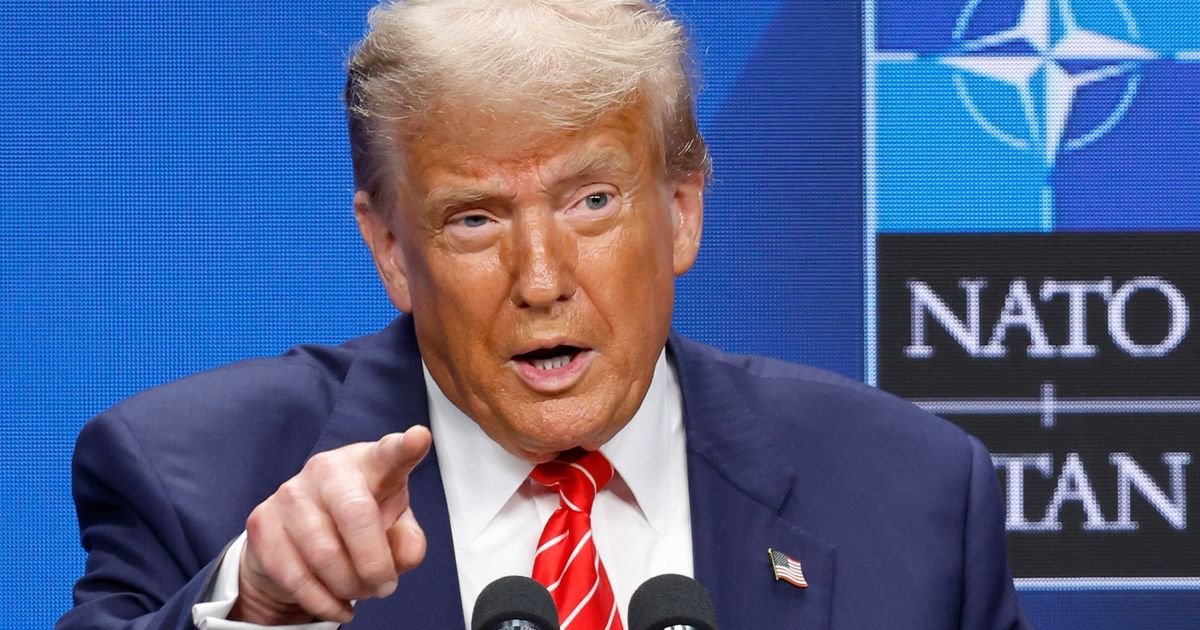 Tramp suspenduje Španiju iz NATO, a Britance udara tamo gde ih najviše boli! Brutalan mejl iz Pentagona!