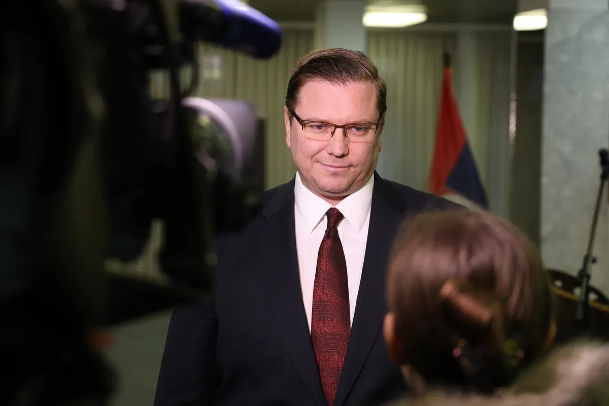 Direktor Uprave za saradnju s dijasporom i Srbima u regionu osudio napad na pravoslavni hram u Zagrebu