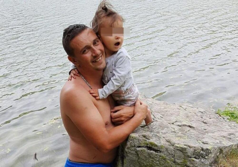 Devojčica (2) odvedena na rutinsku operaciju, pa preminula! Četiri godine kasnije osuđeni lekari, evo na koje kazne