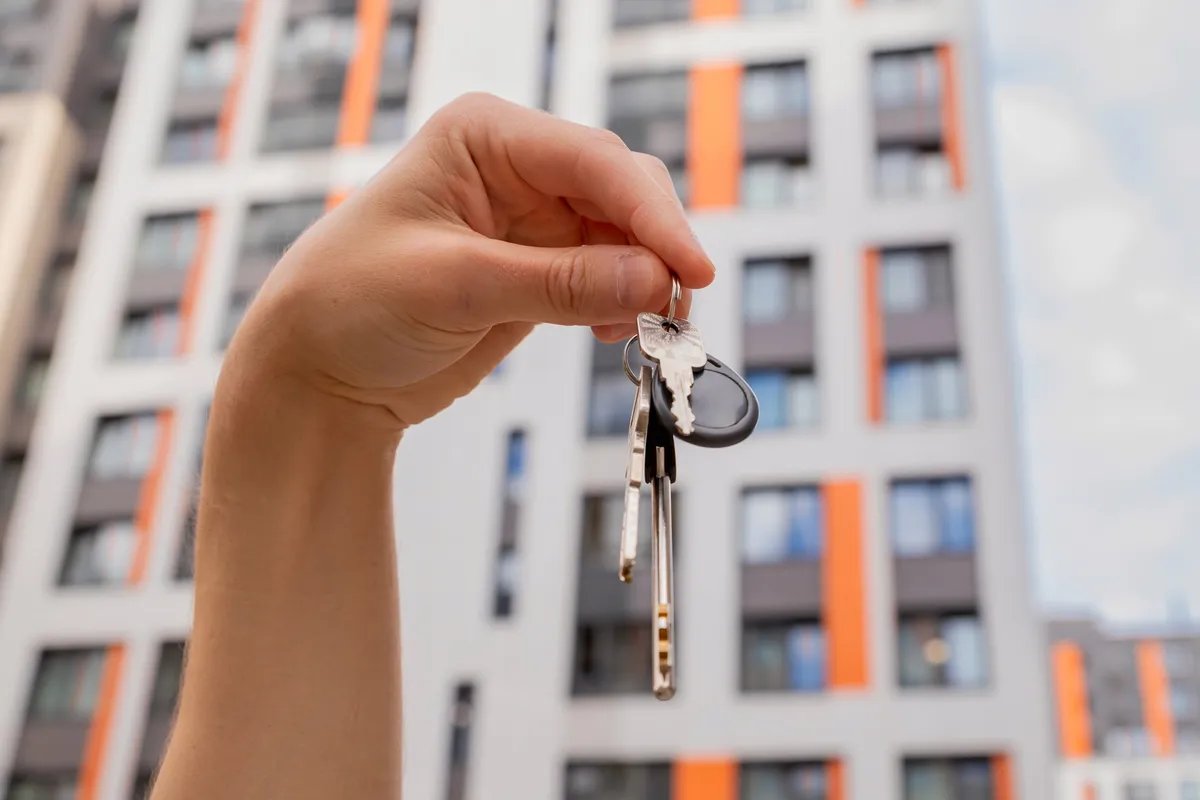 Vučić najavio dodatnih 300 miliona evra garancije za stambene kredite za mlade