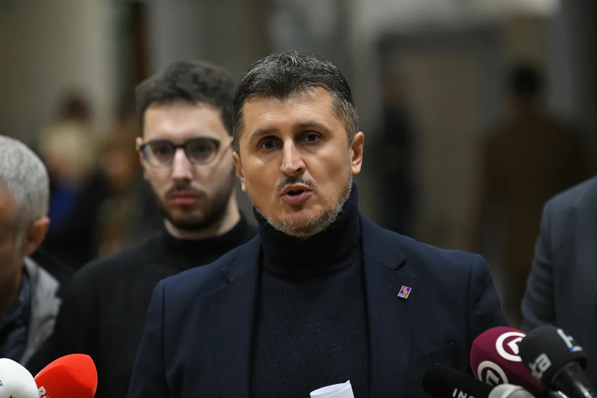 Pavlović: Mišljenje Venecijanske komisije potvrda nezakonitosti Mrdićevih zakona