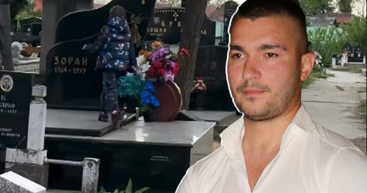 Mirko Šijan odveo sinove na očev grob: Dečaci ljubili dedin spomenik, pored groba statua u prirodnoj veličini