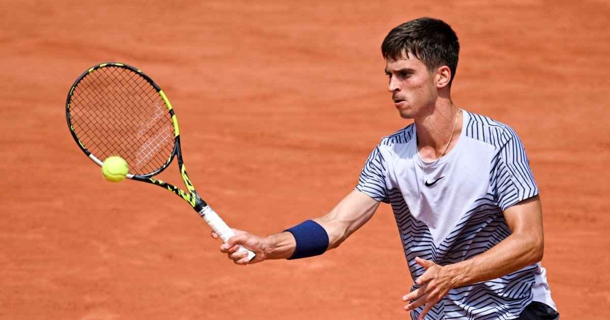 Hrvat napravio senzaciju u Madridu: Pobedio šestog na svetu i pomogao Novaku Đokoviću