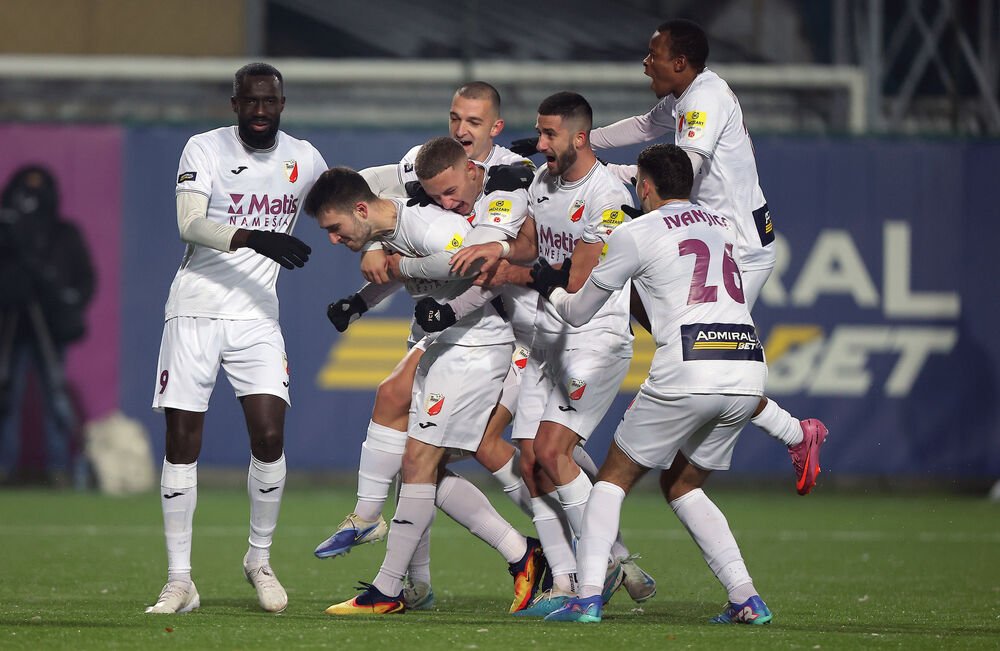 Samo šest evropskih ekipa viši od Javora! (Foto)