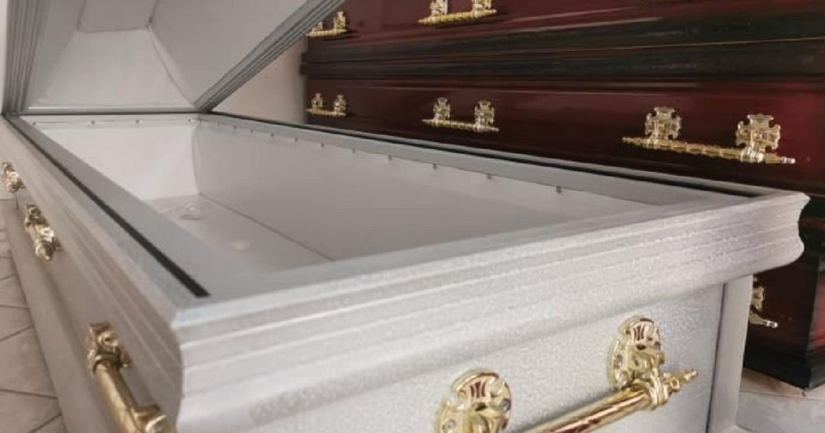 Odlatak na onaj svet više nije  jednostavan: Sahrane papreno skupe, sanduk preko 2000 evra